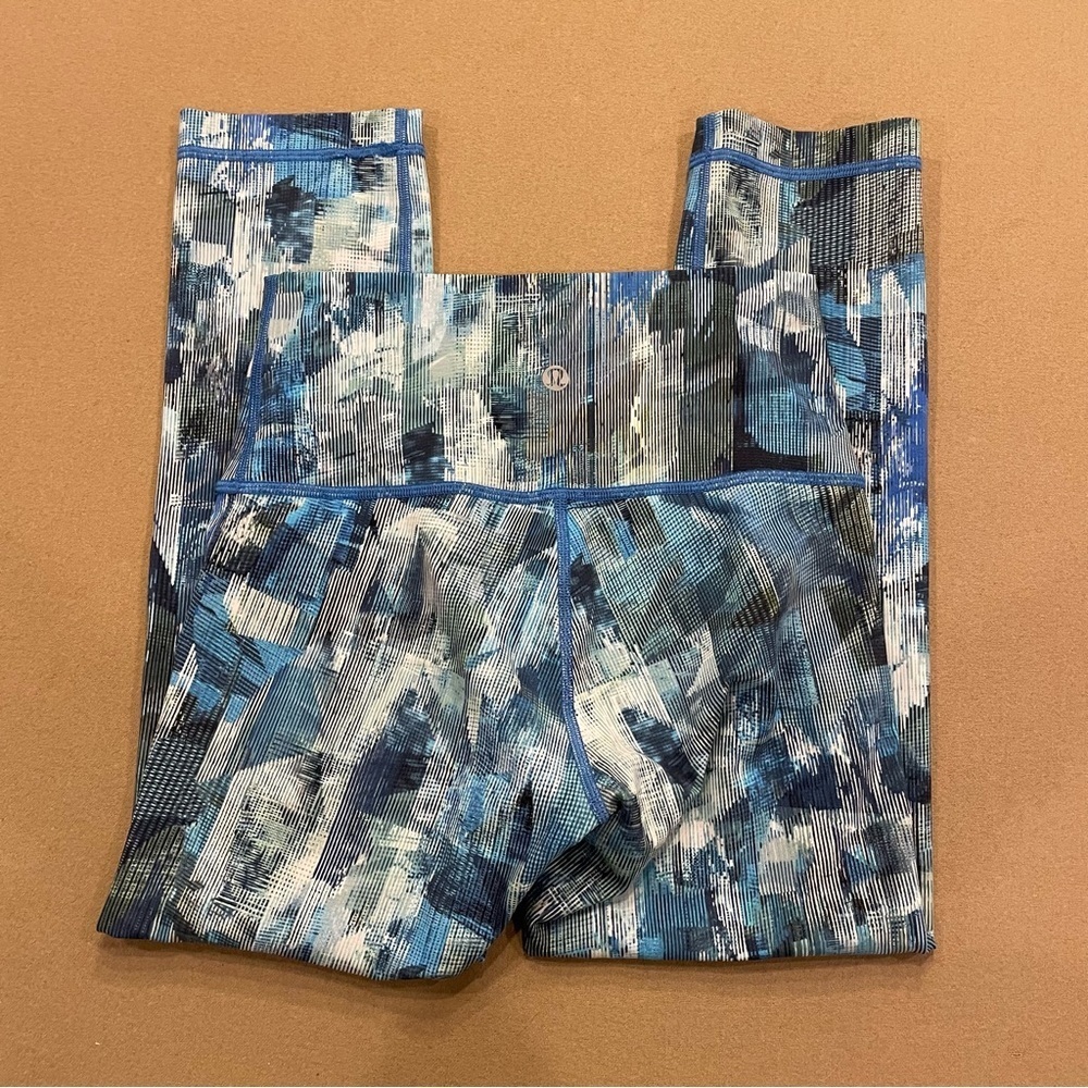 Lululemon Wunder Under Crop Hi-Rise 21” Sun Dazed Multi Blue Size 4 - Picture 5 of 10